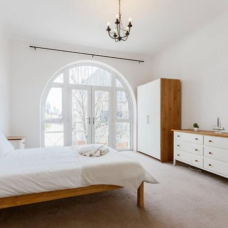 Spacious Ensuite Room Near Top Tourist Attractions لندن المظهر الخارجي الصورة
